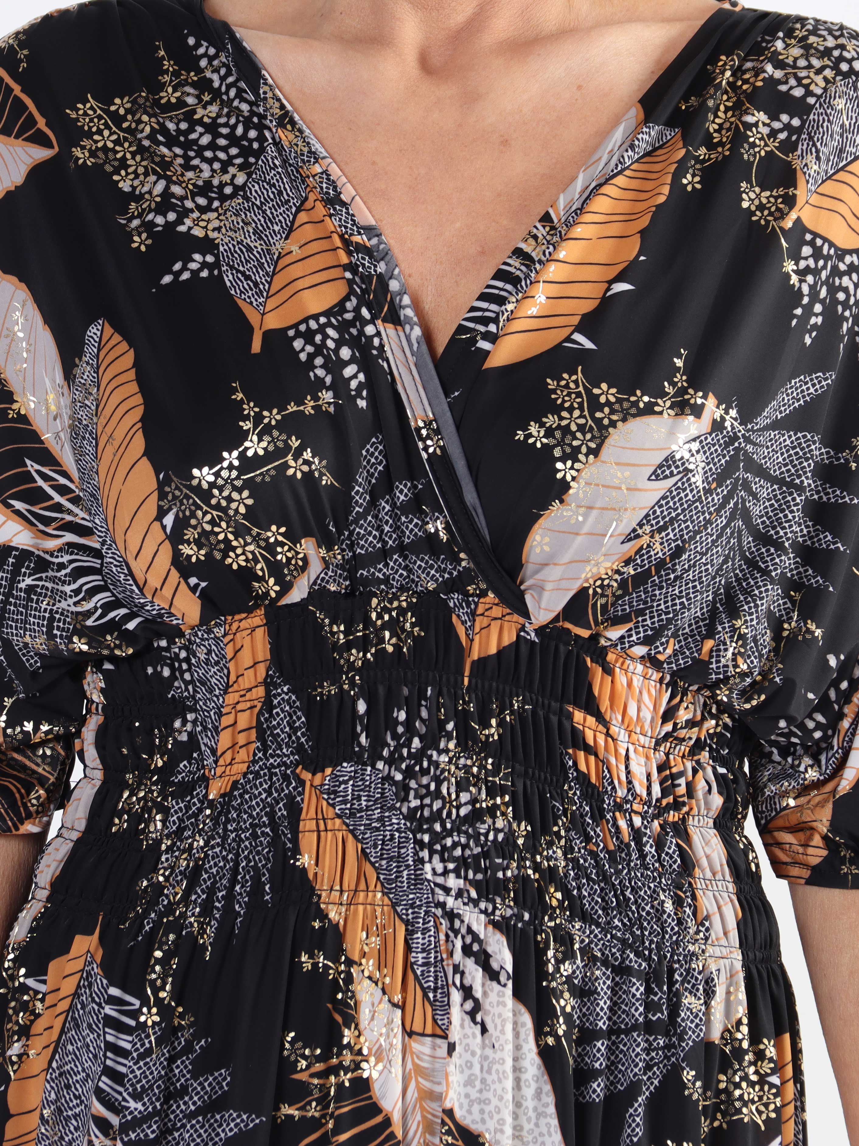 Pams Leafy - Lång stretchig plus size-klänning i skrynkelfritt tyg